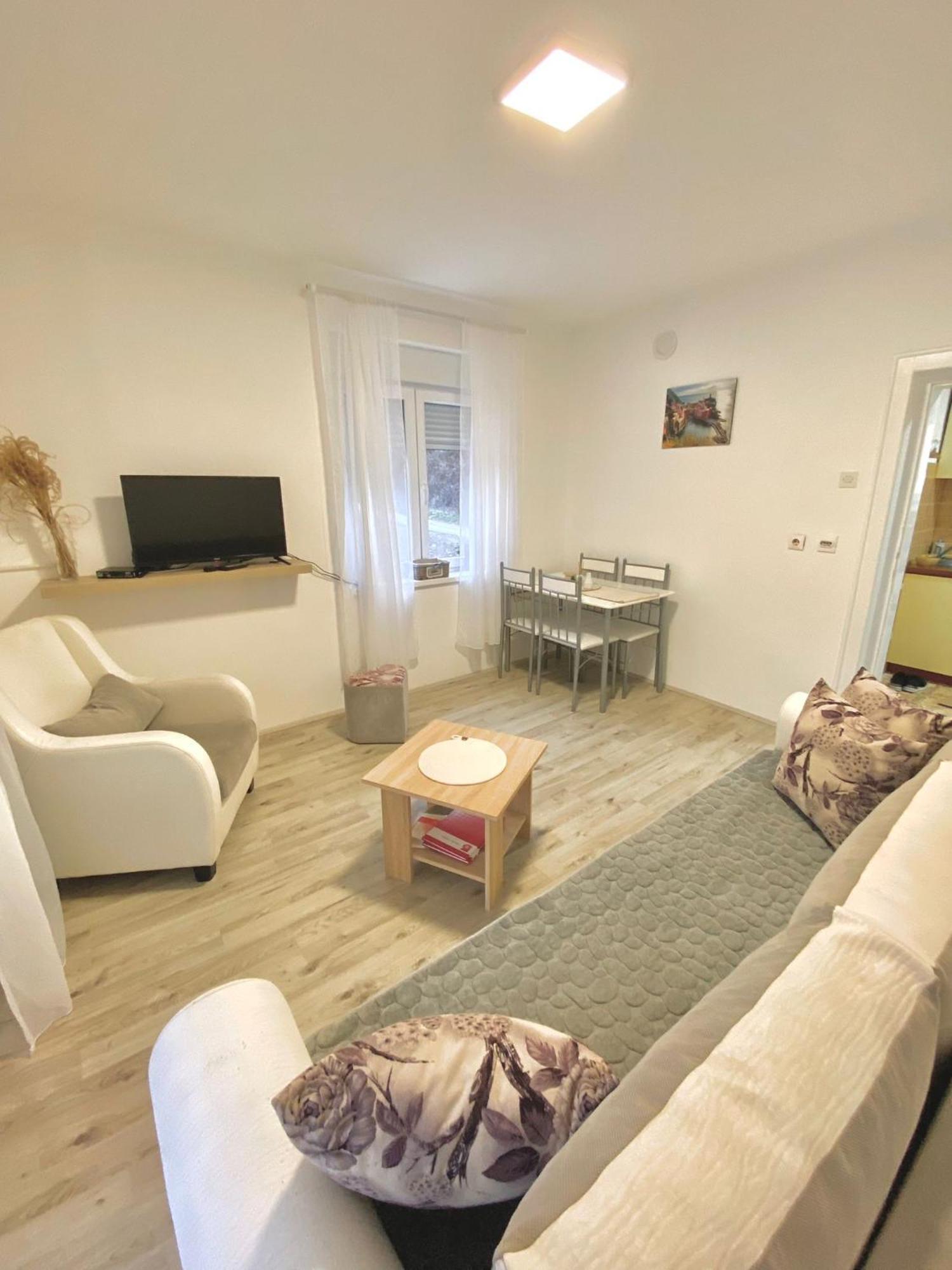 Apartman Bogdan Τσάτσακ Εξωτερικό φωτογραφία